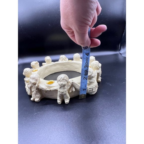 Vintage Abbey Press Advent Wreath Candle Holder Children All Over The World  - Picture 10 of 13